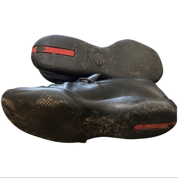 Classic Prada Loafer - Picture 4 of 5